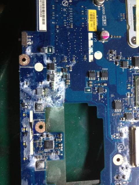 数码产品进水,数码产品水雾如何消除