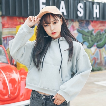 个子不高有点胖的女生穿搭,胖中年妇女怎么穿搭才漂亮