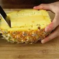 菠萝炒饭做法,美食菠萝炒蛋