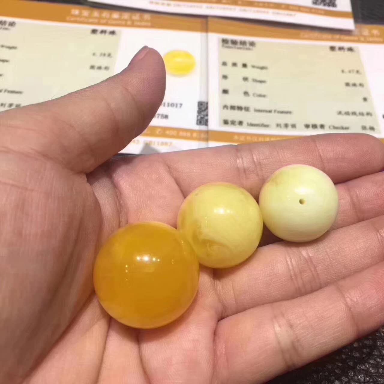 蜜蜡琥珀价格一览表,200块钱的蜜蜡圆珠是真的吗