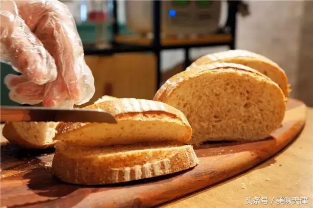 北京三里屯网红脏脏包店,北京三里屯网红餐厅的脏脏包