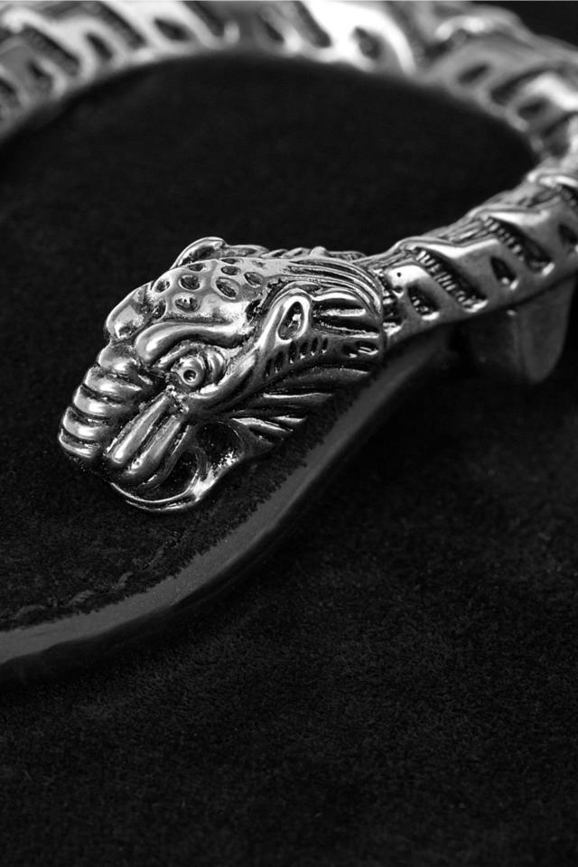 gucci虎头扣酒神包怎么鉴定 (gucci酒神包16cm怎么鉴别真假)