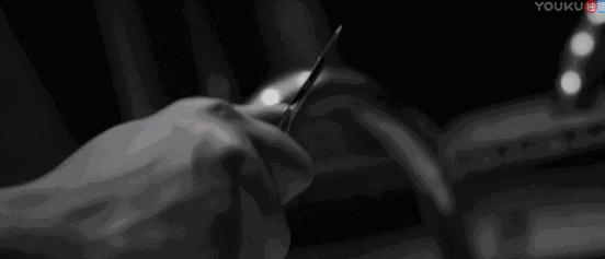 周末看啥片｜致薛之谦：与其死在口水里，不如活成王宝强和潘粤明