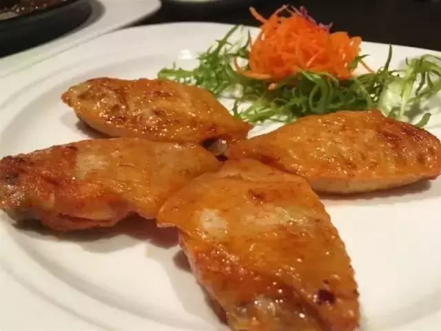 郑州新生美食全攻略!来这20家店,吃遍5个区、5大美食广场