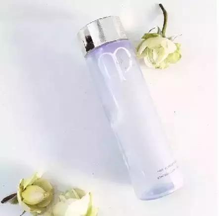 玉泽水乳适合干皮还是油皮,悦薇水乳适合油皮还是干皮