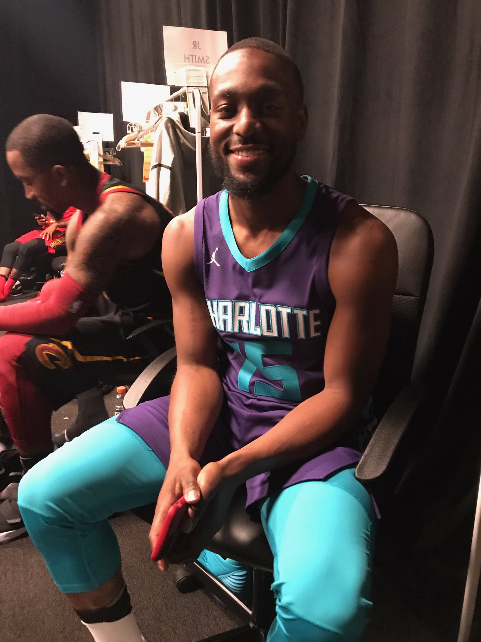 nba耐克球衣发布会,nba官方公布新赛季城市版球衣