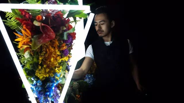 拥有后宫”佳丽三千“的设计师大叔告诉你：什么是美｜手作之美