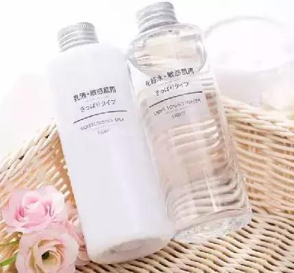 玉泽水乳适合干皮还是油皮,悦薇水乳适合油皮还是干皮