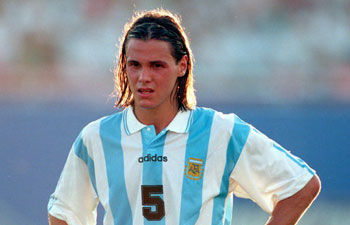 足坛历史十大1号巨星,十大经典足坛巨星排名