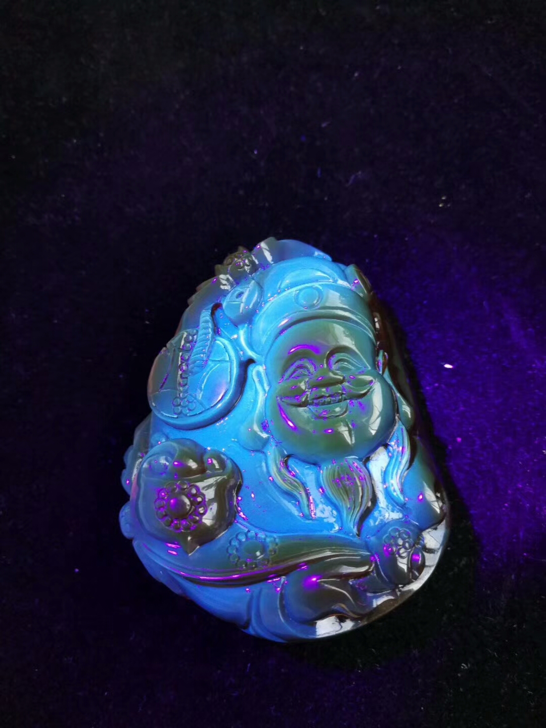 缅甸琥珀金珀好还是血珀好,缅甸血珀和棕珀