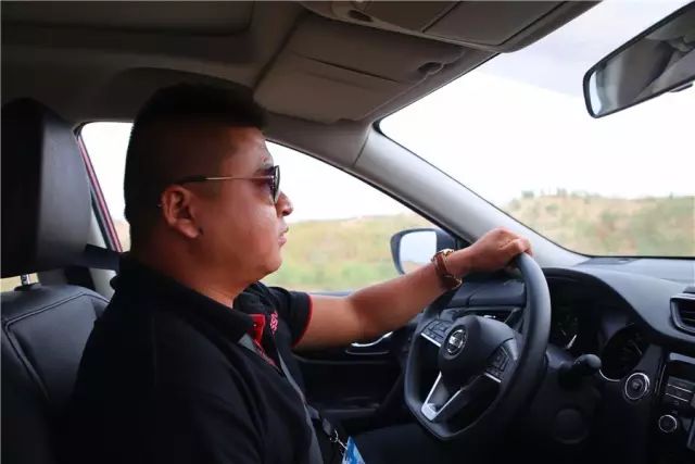 人生上半场和下半场的说说,人生上半场拼的和下半场拼的感言