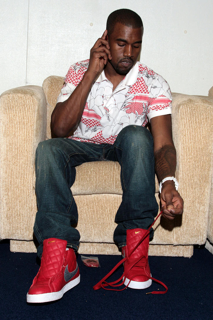 supremexnike联名天鹅绒,nikesupreme联名至高无上