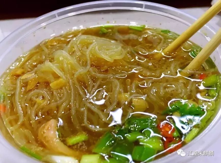 青岛吃海鲜攻略靠海边的地方,每年来青岛吃海鲜必去的地方