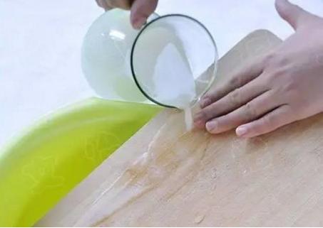 家里有小苏打能做什么实验,平时家里常见可食用的小苏打