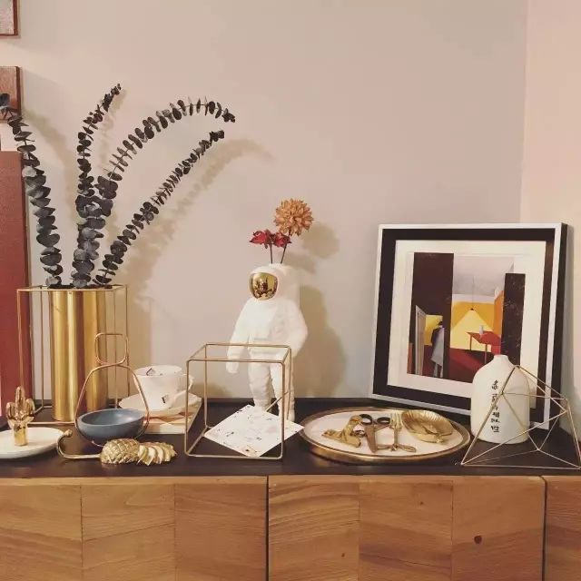 以前的街和现在的街,以前的街