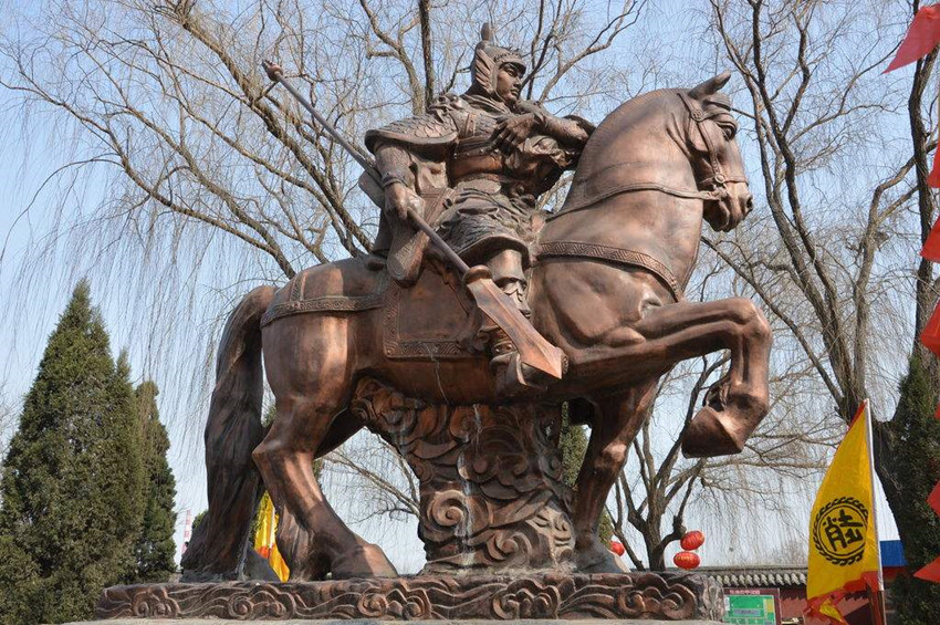 本是一代猛将,却被很多人遗忘,今在日本、韩国都把他当成“神”