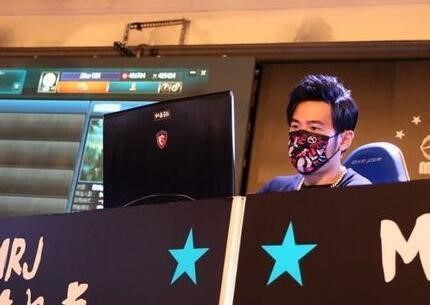 周董携战队强势来袭，做客苏宁旗下龙珠直播，上演电竞圈世纪大战