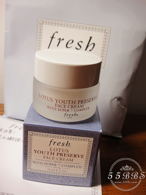 护肤品补水保湿抗衰老亮肤色,补水紧致抗衰老化妆品推荐