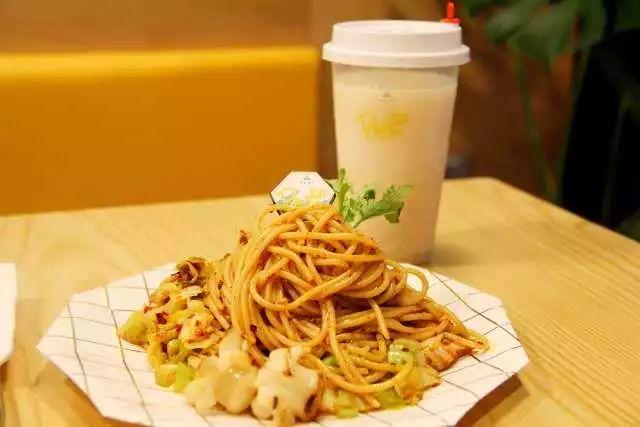 关心薛之谦的那些瓜农，你想好周末去哪吃了吗？