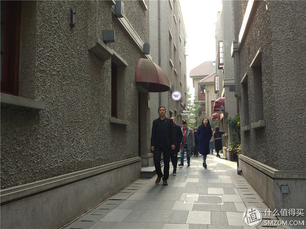 年轻人第一部旗舰机,年轻人的第一台手机小米