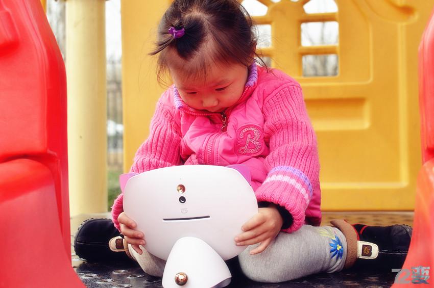 小西机器人测评--孩子最爱的机器猫