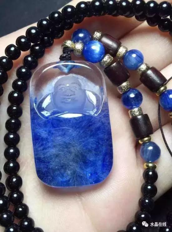 该怎么鉴别真水晶和假水晶,如何辨别真的水晶和假的水晶