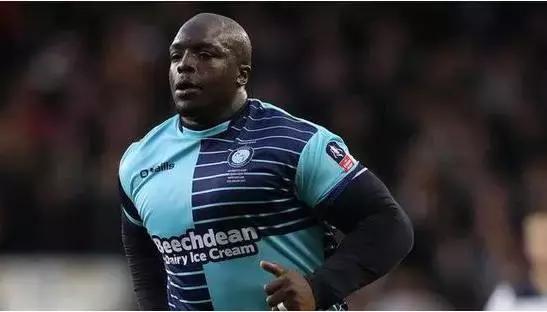 体重200小前锋,体重200斤的篮球球员