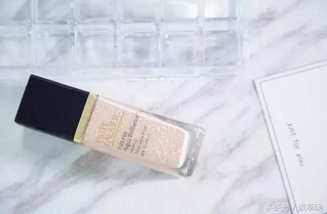 杨幂雅诗兰黛沁水粉底色号,杨幂同款粉底液