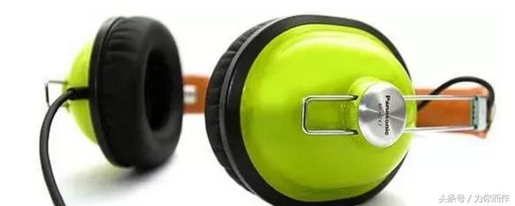盘点动漫里出现的耳机,盘点游戏中的动画