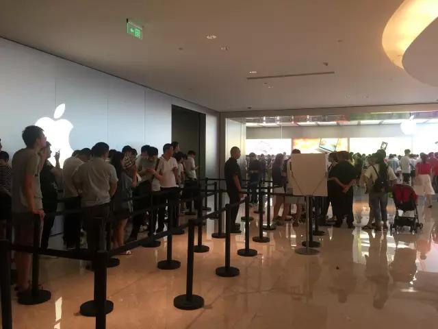 在香港买苹果8多少钱,iphone8香港现在多少钱