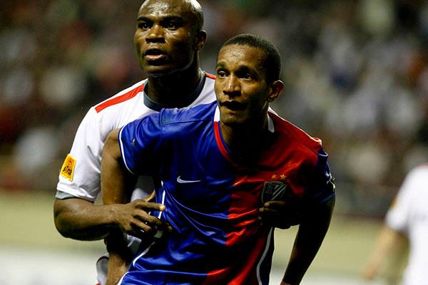 效力足球国家队最长的球员,效力时间最长的鲁能外援