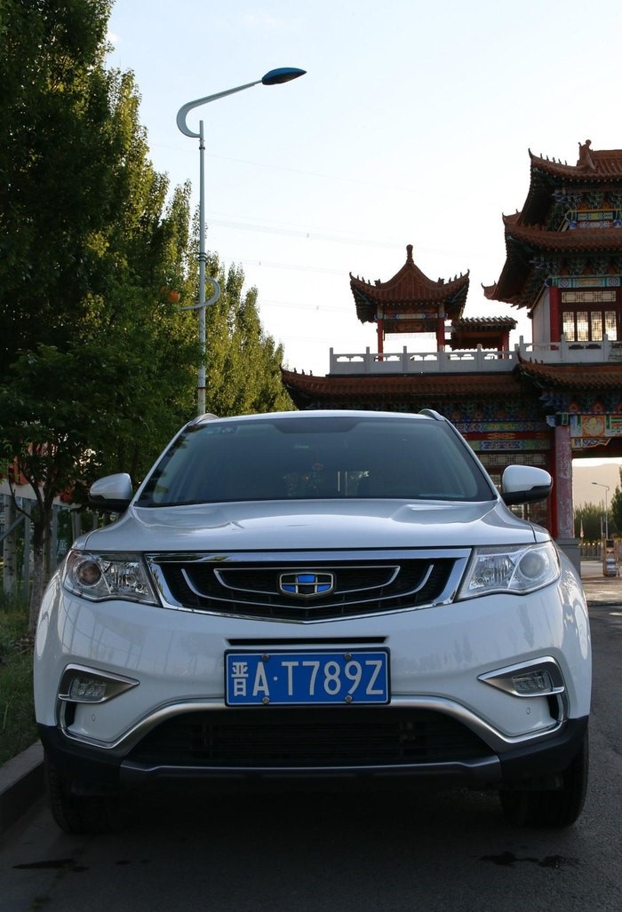 博越手动智尚0-100加速,博越2.0手动挡异响