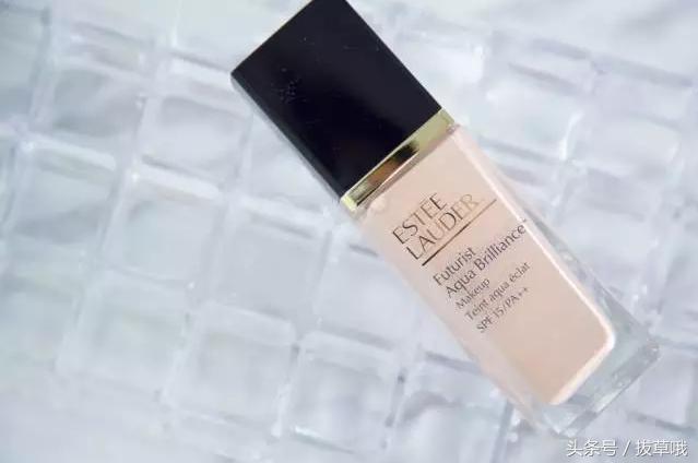 杨幂同款雅诗兰黛沁水粉底液,雅诗兰黛沁水粉底液杨幂色号