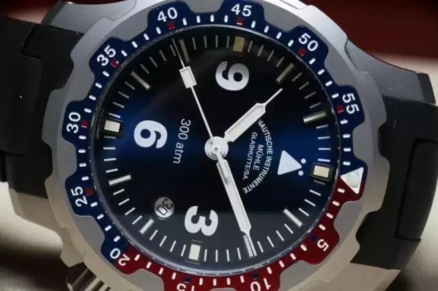 格拉苏蒂评测,格拉苏蒂莫勒潜水员