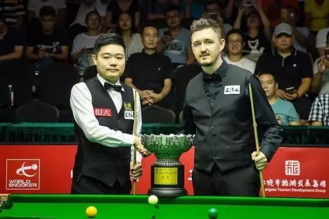 丁俊晖第二次英锦赛夺冠,丁俊晖夺得冠军逆转希金斯