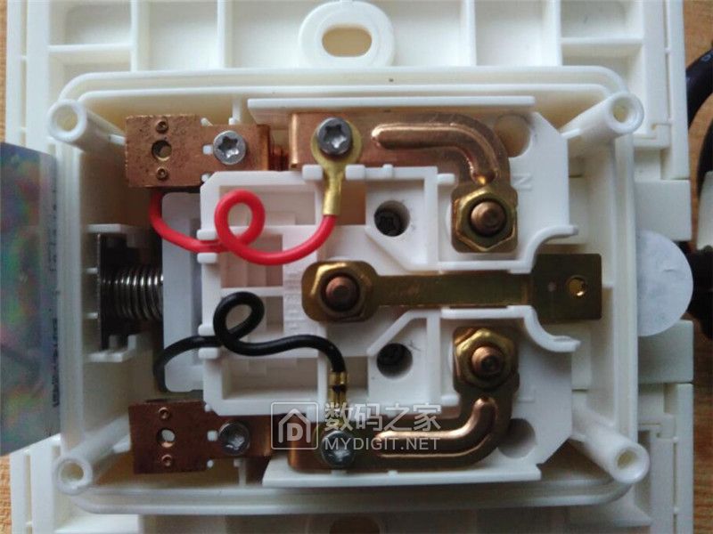 中科电工和公牛插座哪个好,中科电工开关插座质量怎么样