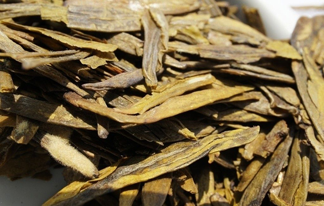 去除家里的烟臭和酒臭,白醋洒了一屋子怎么除味