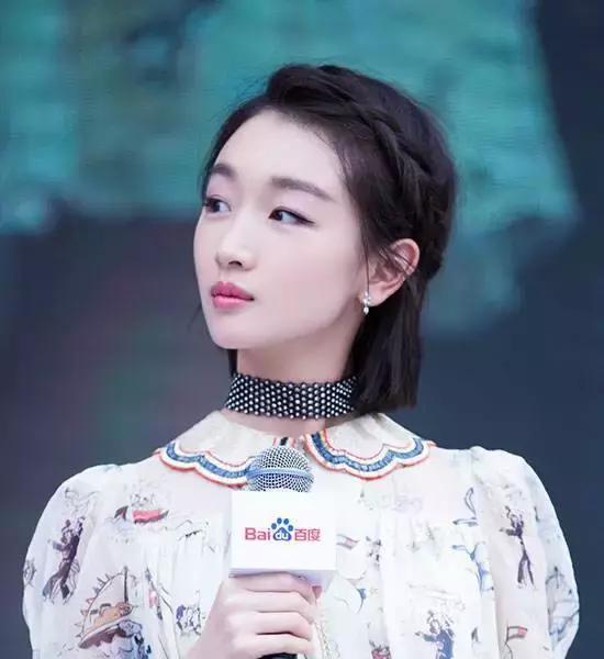 周冬雨同款发型编发教程,周冬雨春风十里不如你编发