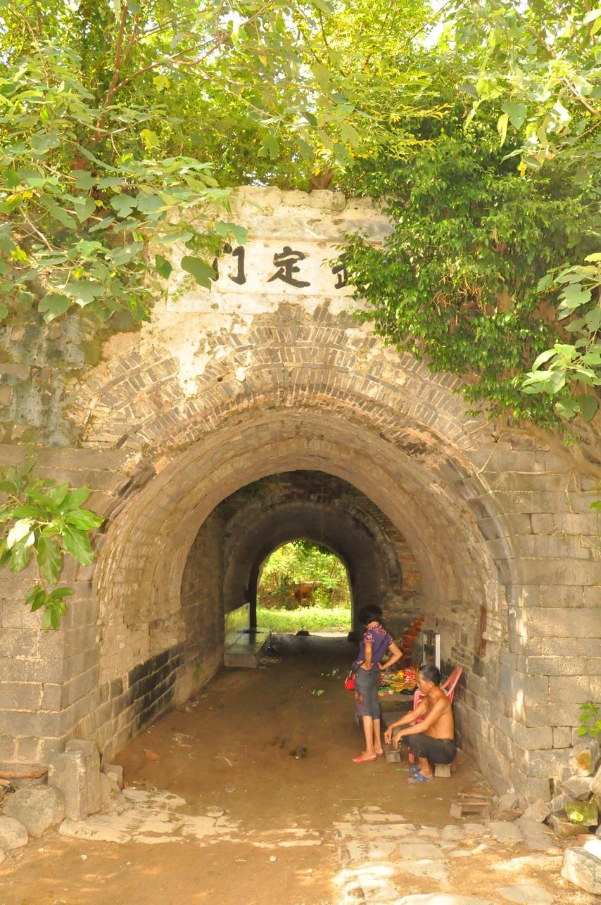 海南岛旅游全攻略,去海南岛旅游哪里比较好