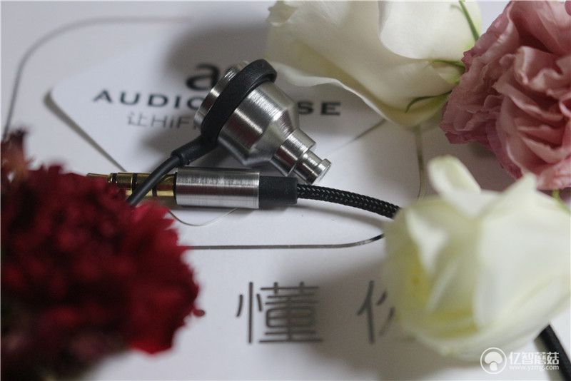 asaki耳机优缺点,as20圈铁入耳式耳机