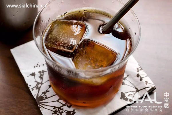 喝鸡尾酒会难受吗,生理期喝鸡尾酒会怎么样