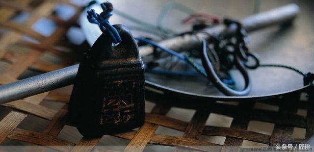 再过几十年，这种长长的秤可能再也看不到了