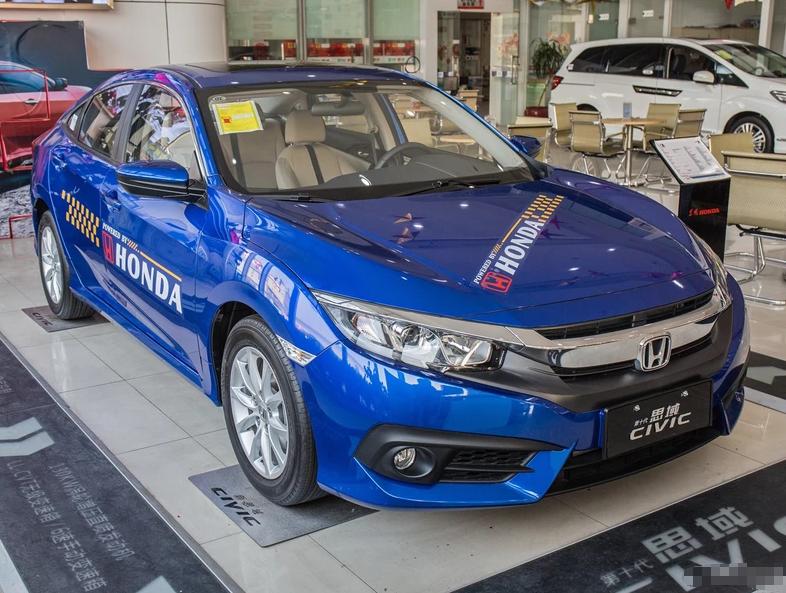 本田思域1.5t好还是卡罗拉1.8好,2017年本田思域豪华版试驾视频