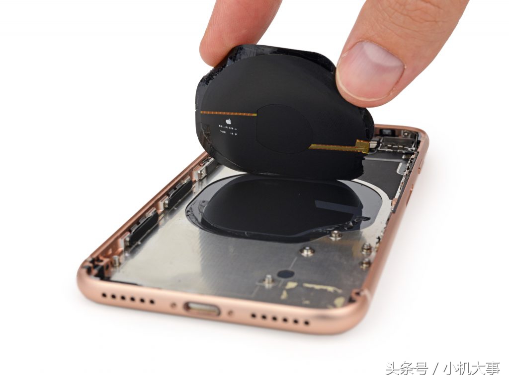 苹果8官方后盖维修价目表,iphone8后盖玻璃坏了值多少钱