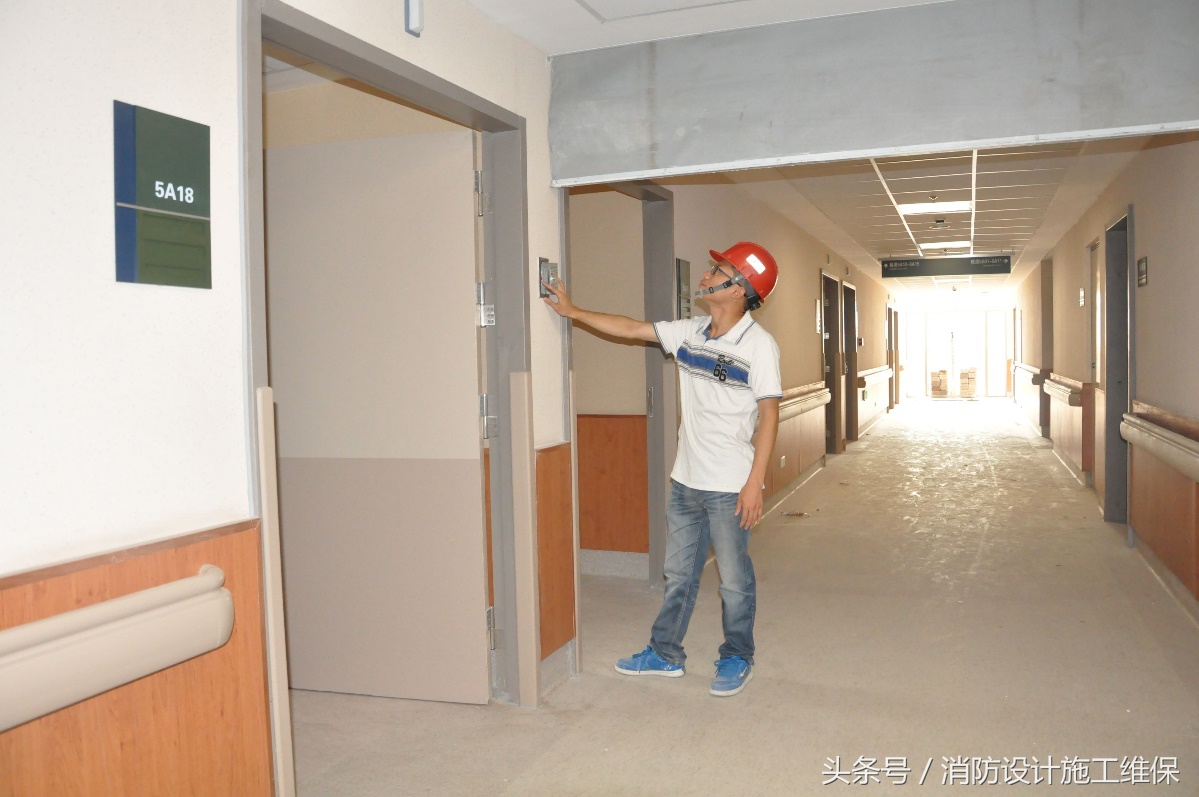 排烟系统挡烟垂壁实操,地下汽车库防烟分区