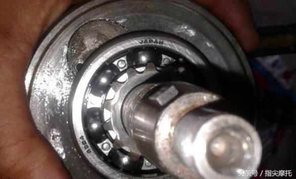 大排量摩托车维修全过程,摩托车的维修与保养从入门到精通