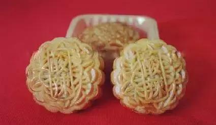 杈ｇ溂鐫涚殑鏈堥ゼ瑙嗛,杈ｇ溂鐫涚殑鏈堥ゼ