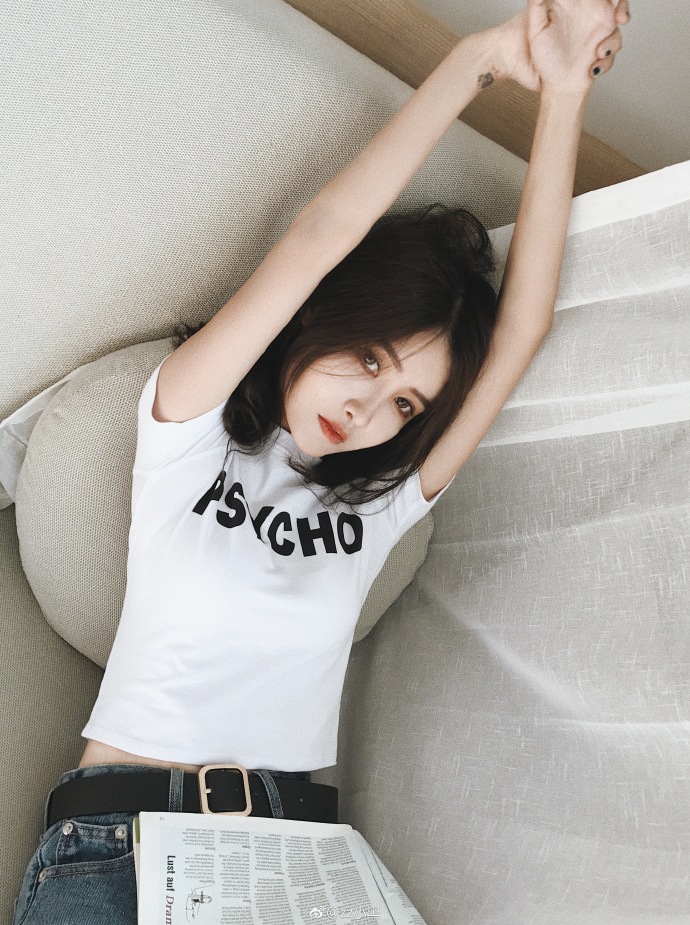 到底有多少网红去了上海时装周,参加过巴黎时装周的网红