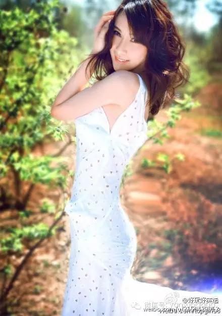 比网红更能承包男神的是富二代！睡男明星的第一要义是有钱！