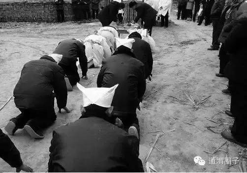 通渭县文化习俗,甘肃通渭县丧葬孙子需要做什么